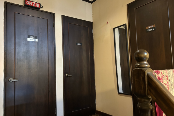 ２階の部屋の入口_1